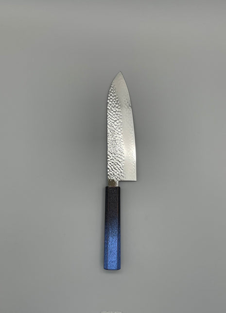 【三徳包丁】槌目ダマスカス 185mm 漆塗り（青烈火黒）八角柄