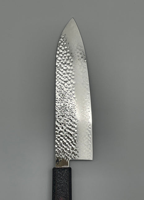 【三徳包丁】槌目ダマスカス 185mm 漆塗り（火炎漆）八角柄