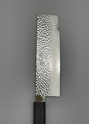 【菜切包丁】槌目ダマスカス 166mm 漆塗り（青烈火黒）八角柄