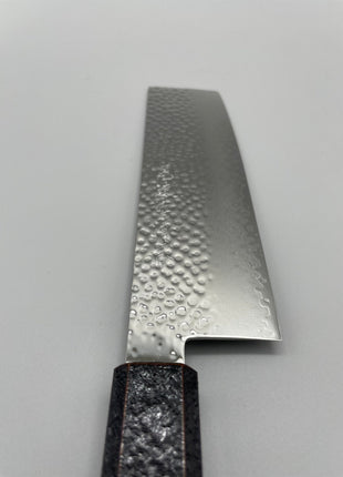 【菜切包丁】槌目ダマスカス 166mm 漆塗り（火炎漆）八角柄