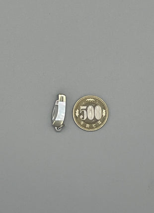 【小型ナイフ・小刀】ペンダントナイフ 15mm 白蝶貝